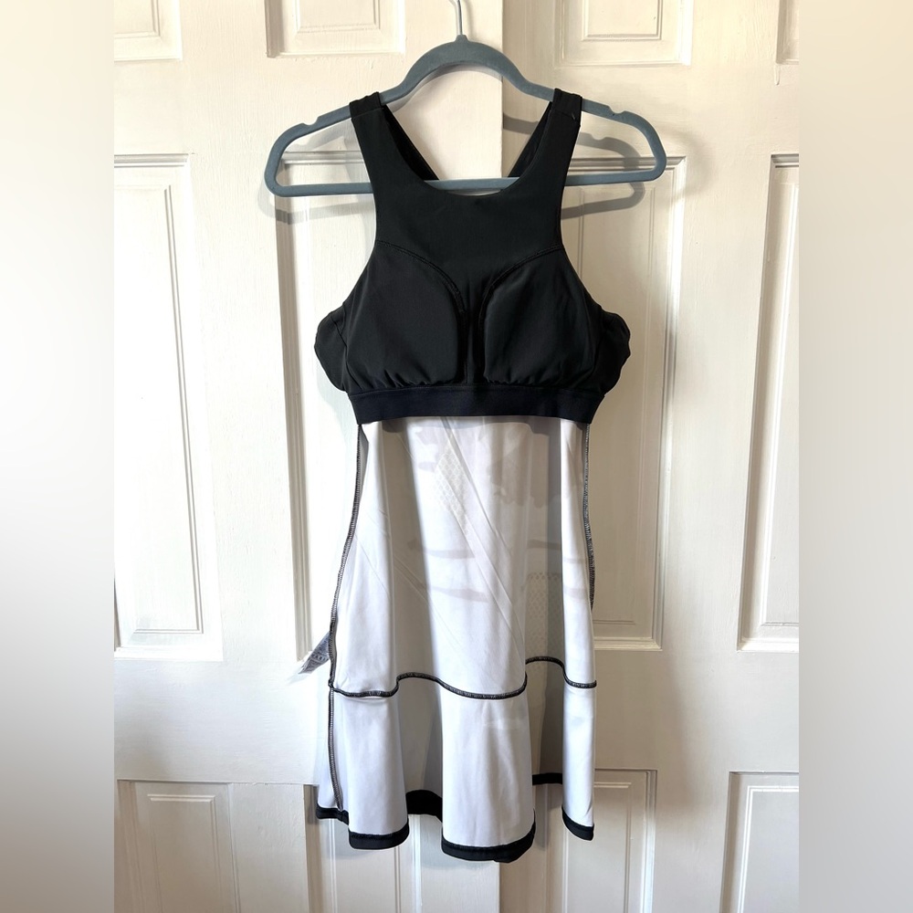 ADIDAS WOMEN'S NEW YORK TENNIS Y-DRESS SZ Medium - Picture 12 of 16